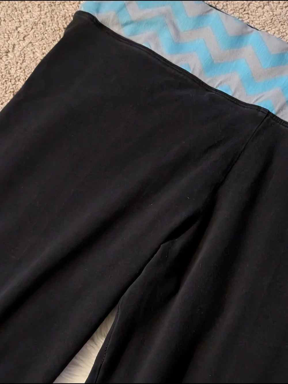 Victoria's Secret PINK Logo Yoga Stretch Pants Black Wide Waistband Size Large - Picture 4 of 11